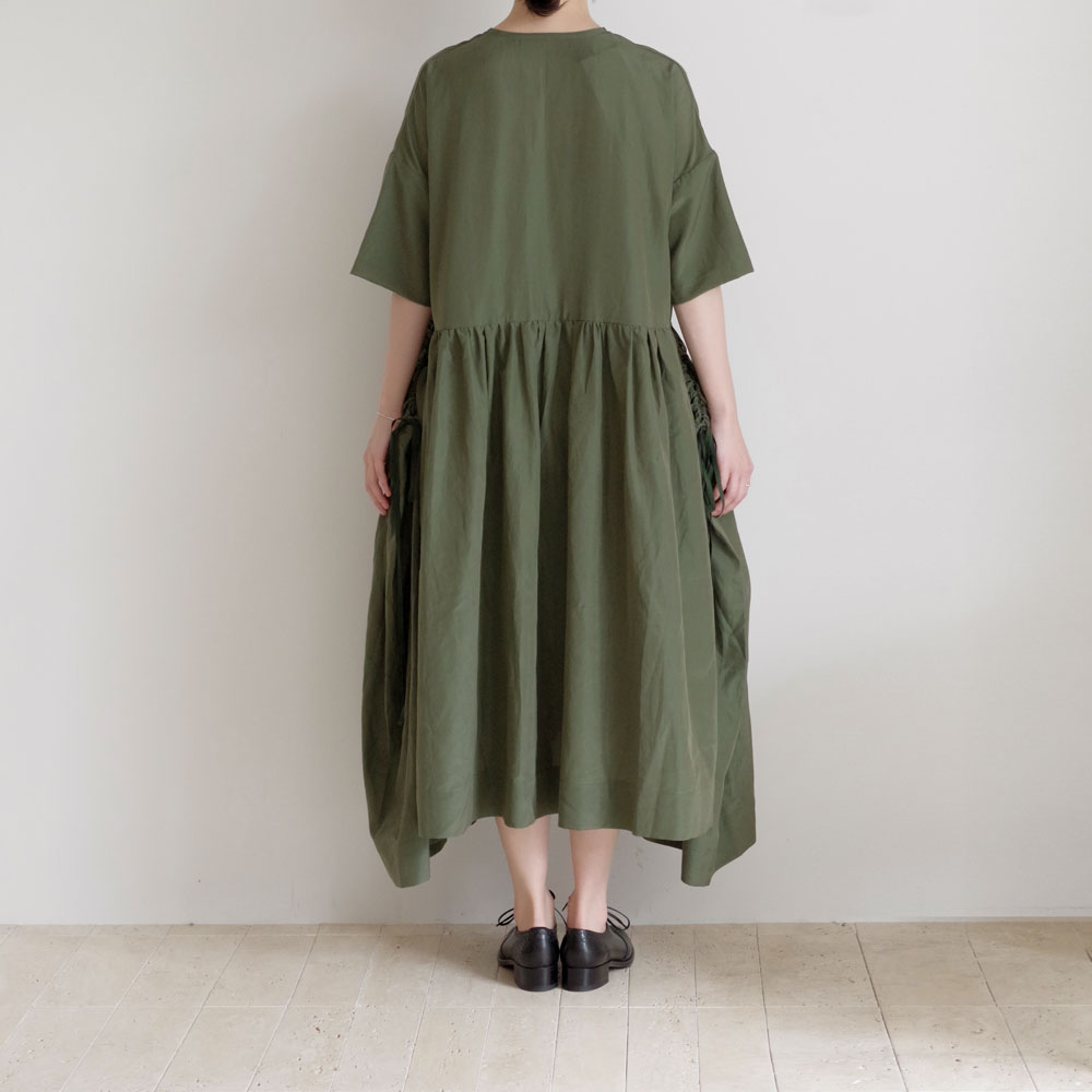 ECOLE DE CURIOSITES ��������ɥ���ꥪ���� : SIMONETTA EMBROIDERED �ɽ�����ɥ쥹��LIMITED��