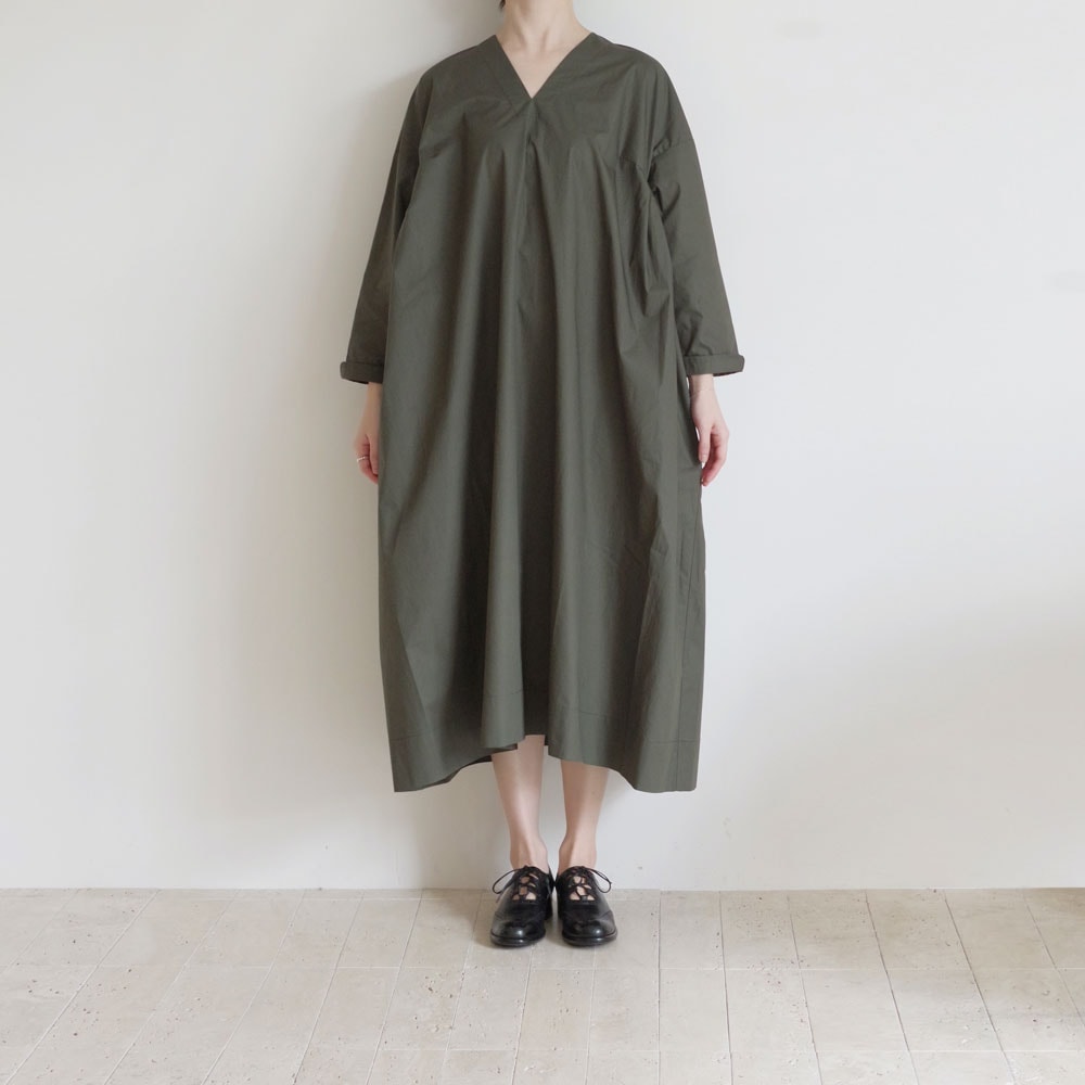 ECOLE DE CURIOSITES ��������ɥ���ꥪ���� : HORA V�ͥå��ɥ쥹 (Smoke green)