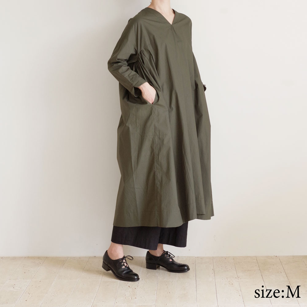 ECOLE DE CURIOSITES ��������ɥ���ꥪ���� : HORA V�ͥå��ɥ쥹 (Smoke green)