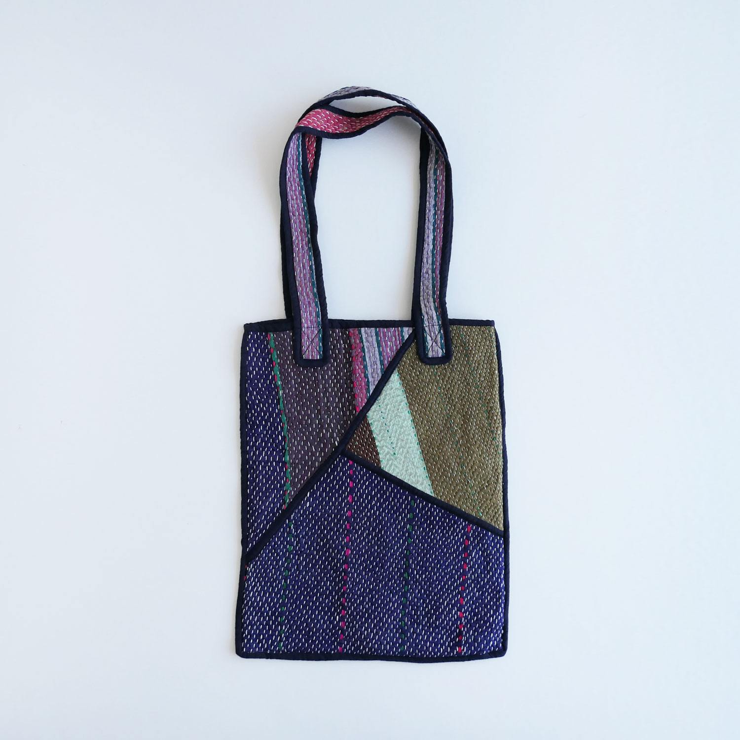 NAMAI �ʥޥ���THE TARUN QUILTED KANTHA BAG ���󥿥���ȥȡ��ȥХå�(C)