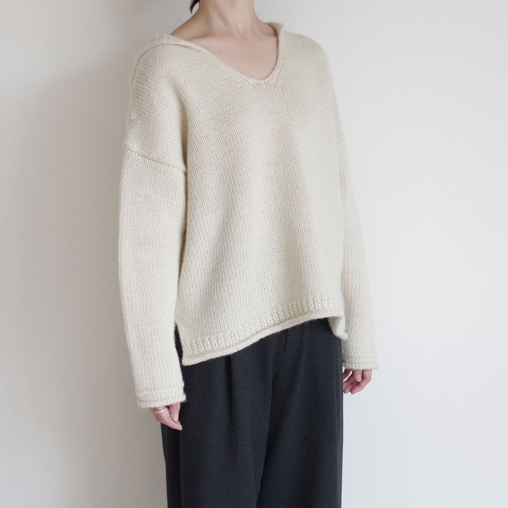 Pheeta �ե����� : Clara Pullover �����顼���顼�˥å�