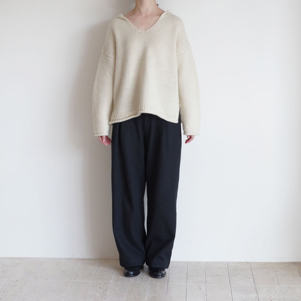 Pheeta �ե����� : Clara Pullover �����顼���顼�˥å�