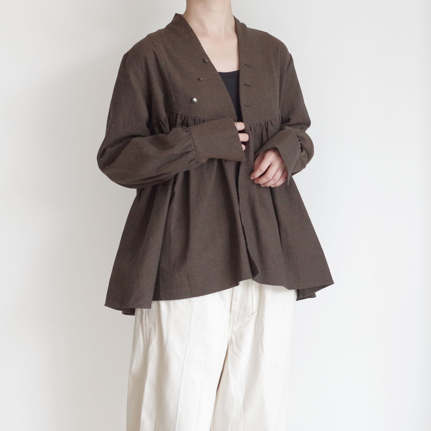 the last flower of the afternoon : ����� Funnel neck blouse �֥饦��