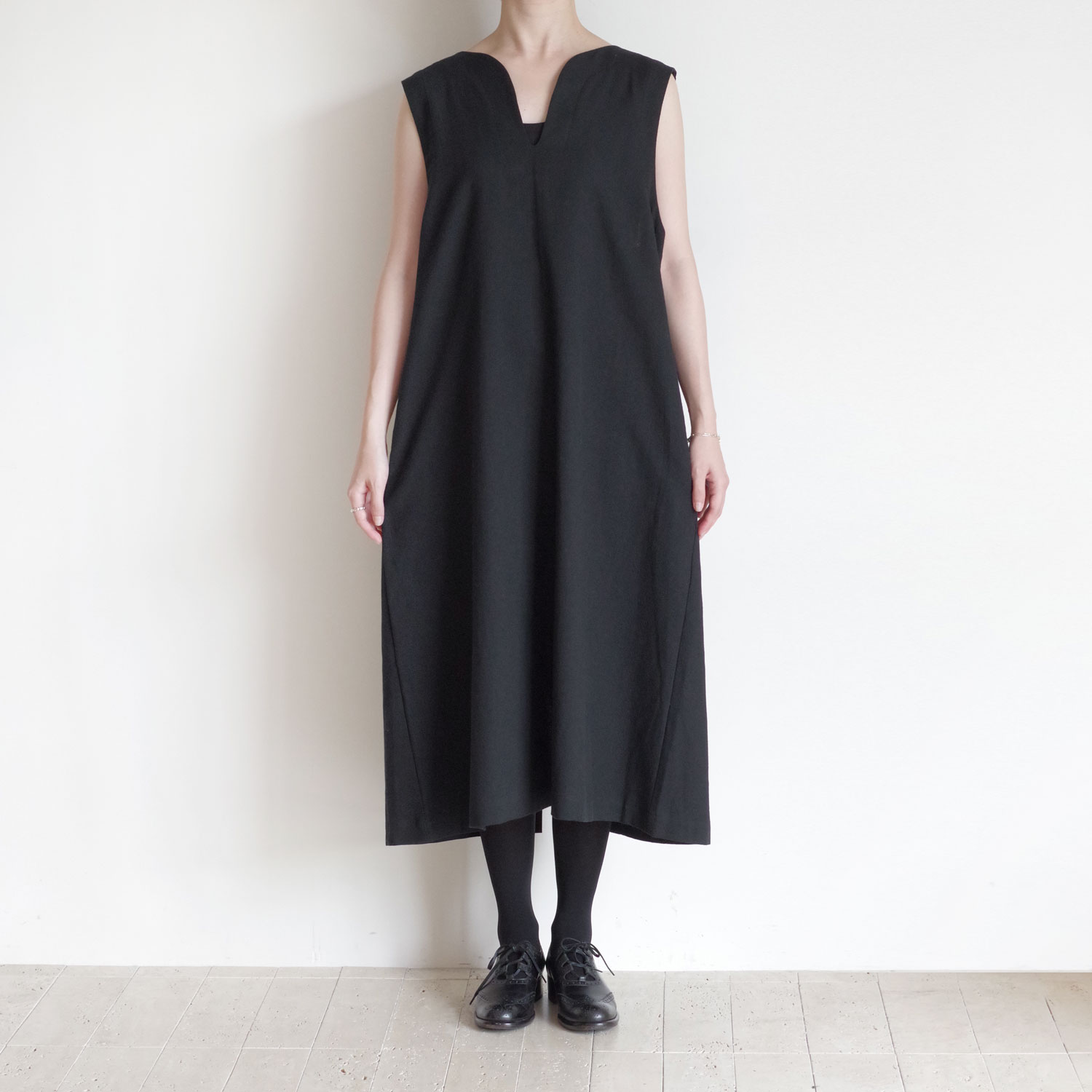 the last flower of the afternoon : ����� Open back sleeveless dress ���ԡ���