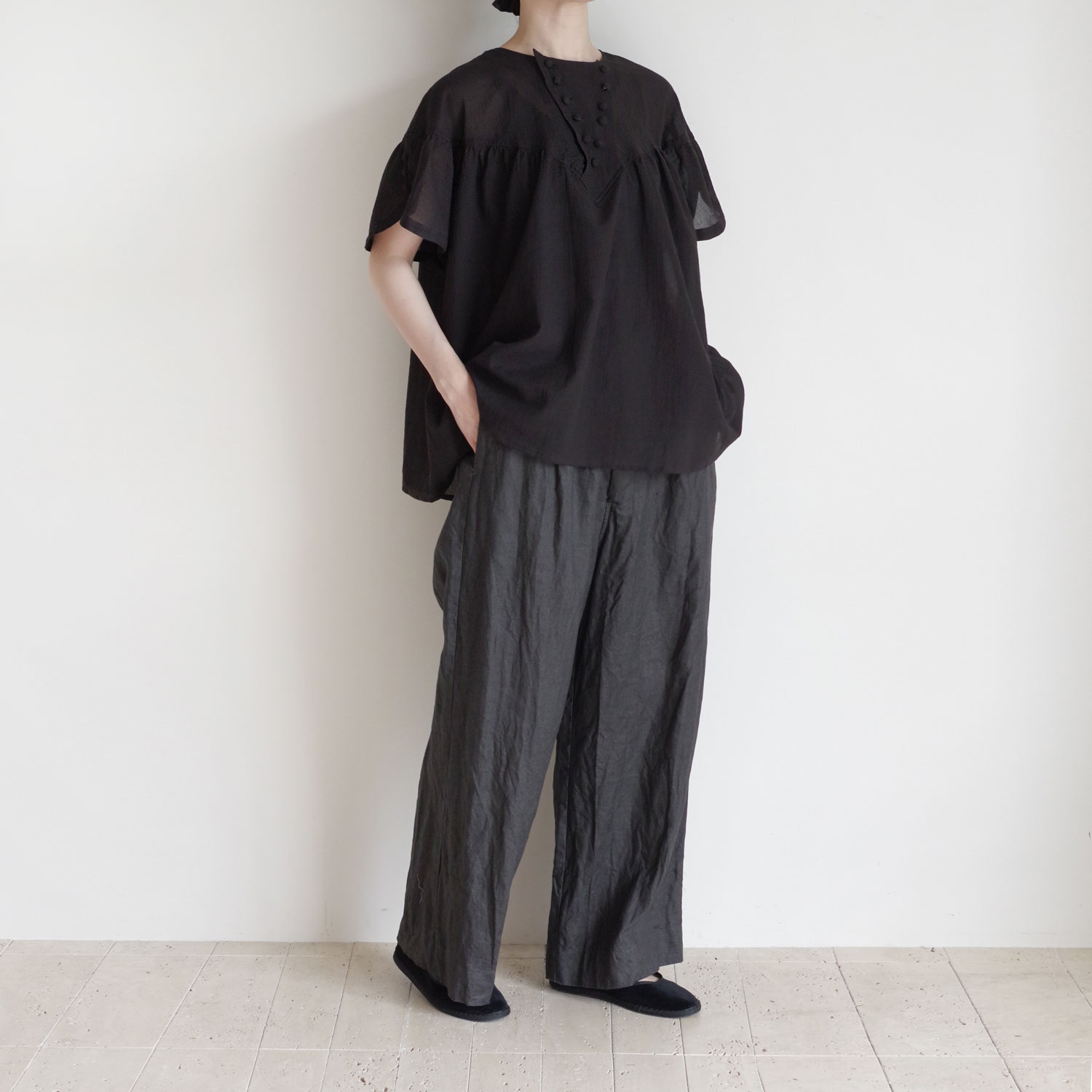 the last flower of the afternoon : ȾƩ�������� Flutter sleeve blouse �֥饦��