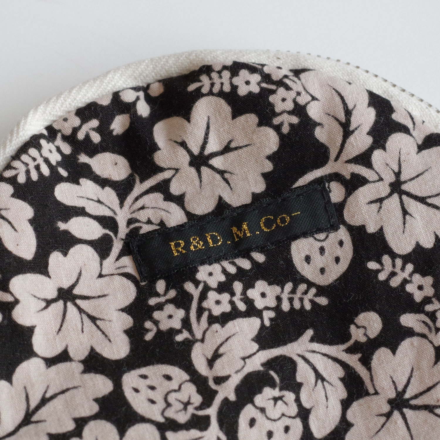 R&D.M.Co- ������ɥޥ󥺥ơ��顼 : WILD BERRY CIRCLE POUCH (S) �磻��ɥ٥꡼�ݡ���