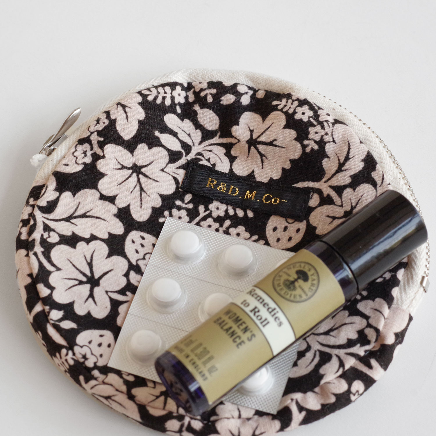 R&D.M.Co- ������ɥޥ󥺥ơ��顼 : WILD BERRY CIRCLE POUCH (S) �磻��ɥ٥꡼�ݡ���