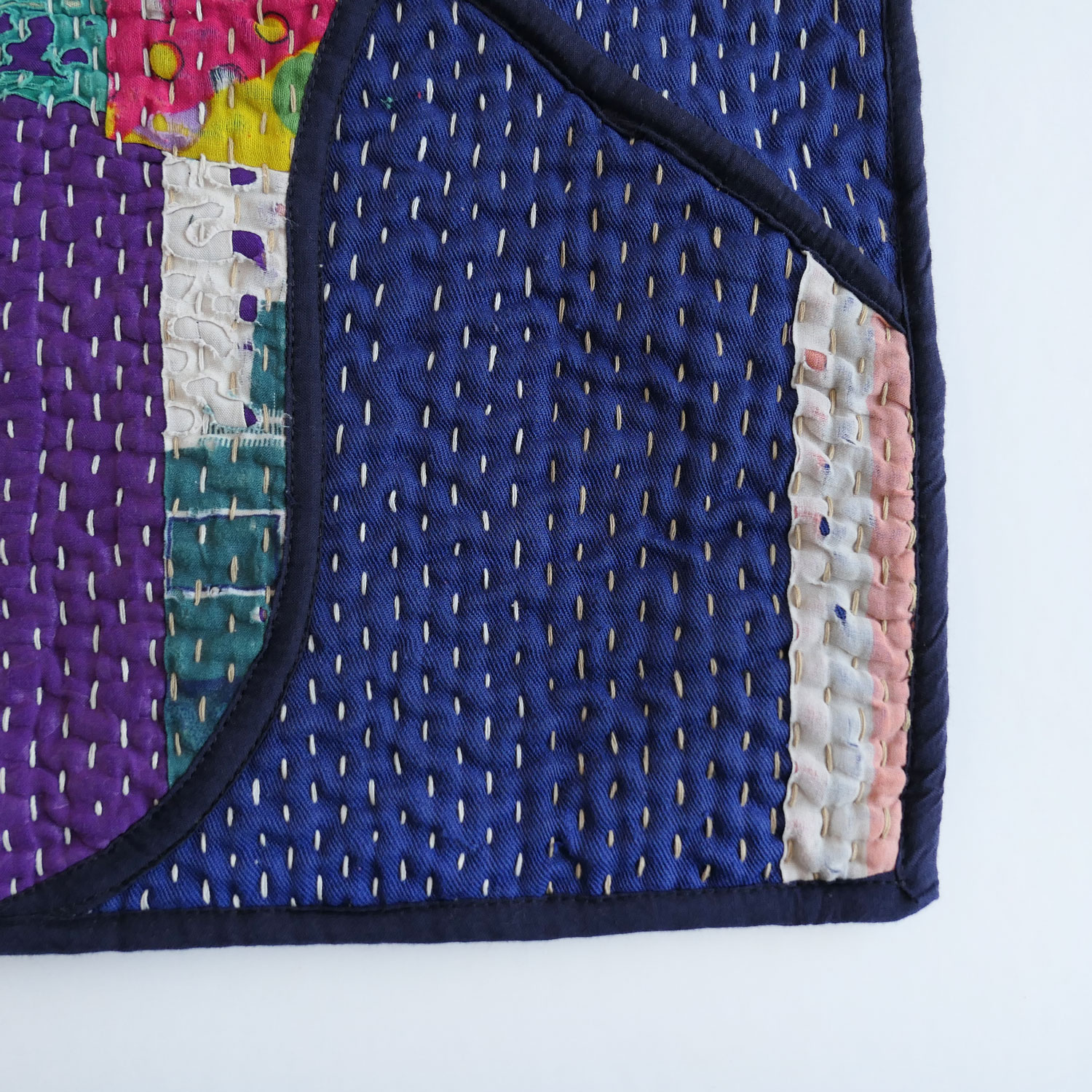 NAMAI �ʥޥ���THE TARUN QUILTED KANTHA BAG ���󥿥���ȥȡ��ȥХå�(F)