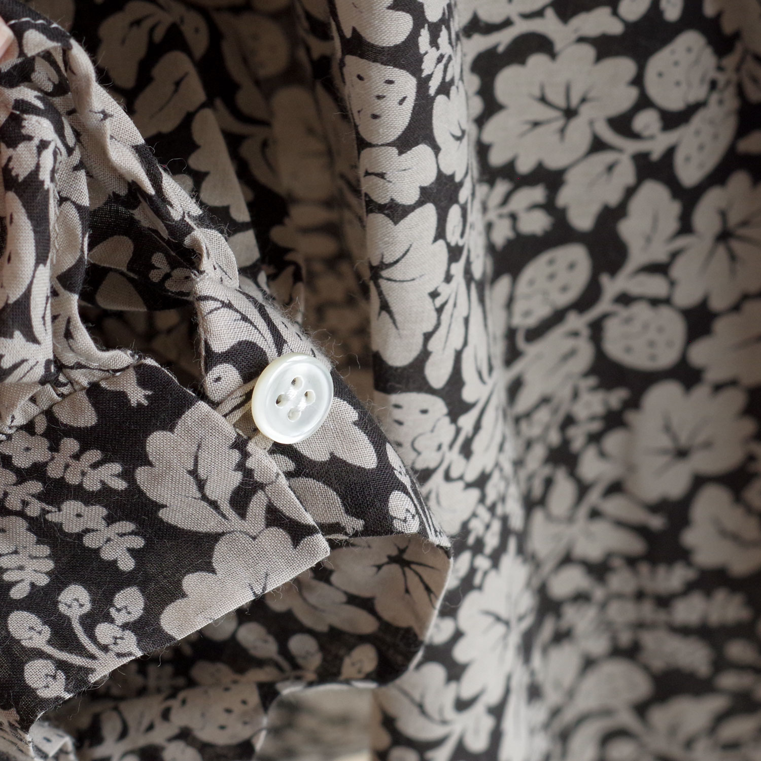 R&D.M.Co- ������ɥޥ󥺥ơ��顼 : WILD BERRY GATHER SMOCK ���㥶������å�