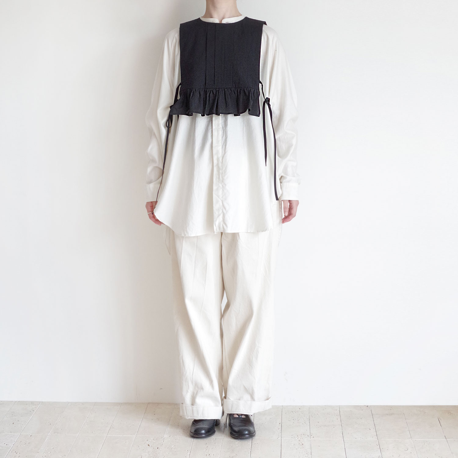 the last flower of the afternoon : ɹ Tucked kraplap vest ٥