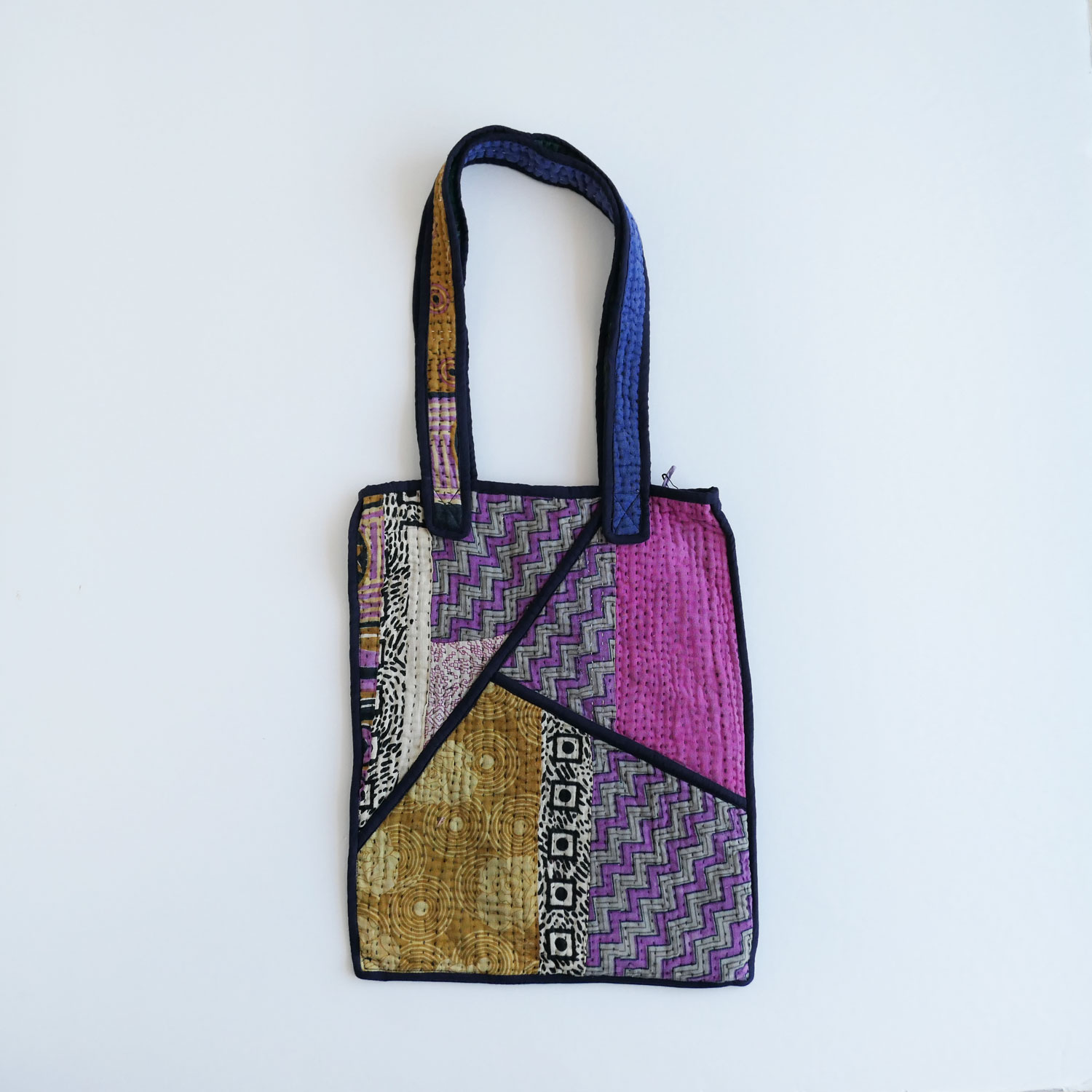 NAMAI �ʥޥ���THE TARUN QUILTED KANTHA BAG ���󥿥���ȥȡ��ȥХå�(H)
