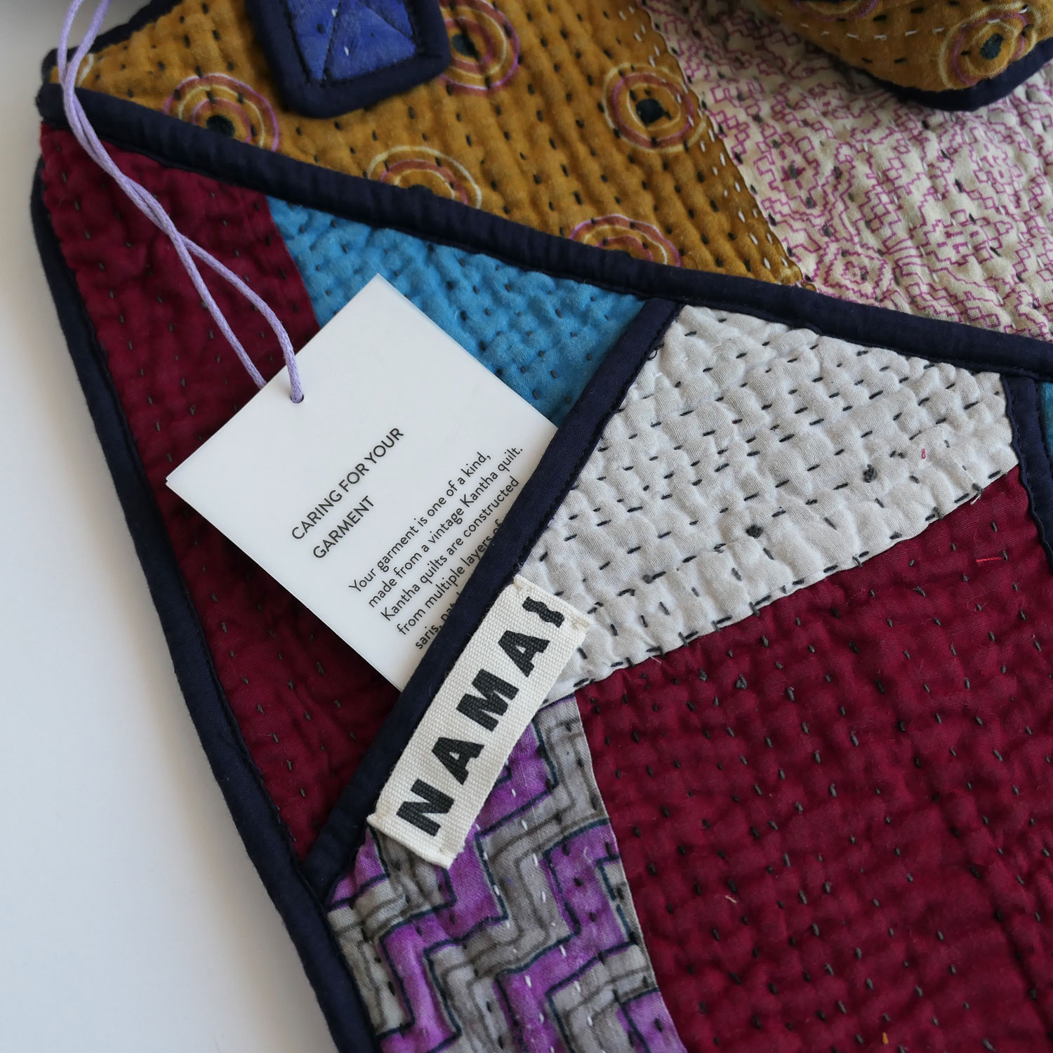 NAMAI �ʥޥ���THE TARUN QUILTED KANTHA BAG ���󥿥���ȥȡ��ȥХå�(H)