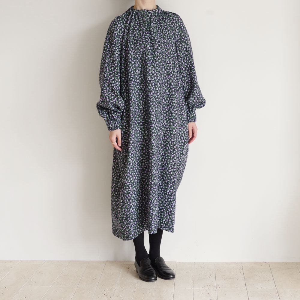 R&D.M.Co- ɥޥ󥺥ơ顼 : COTTAGE FLOWER HIGH NECK RAGLAN DRESS ץȥԡ