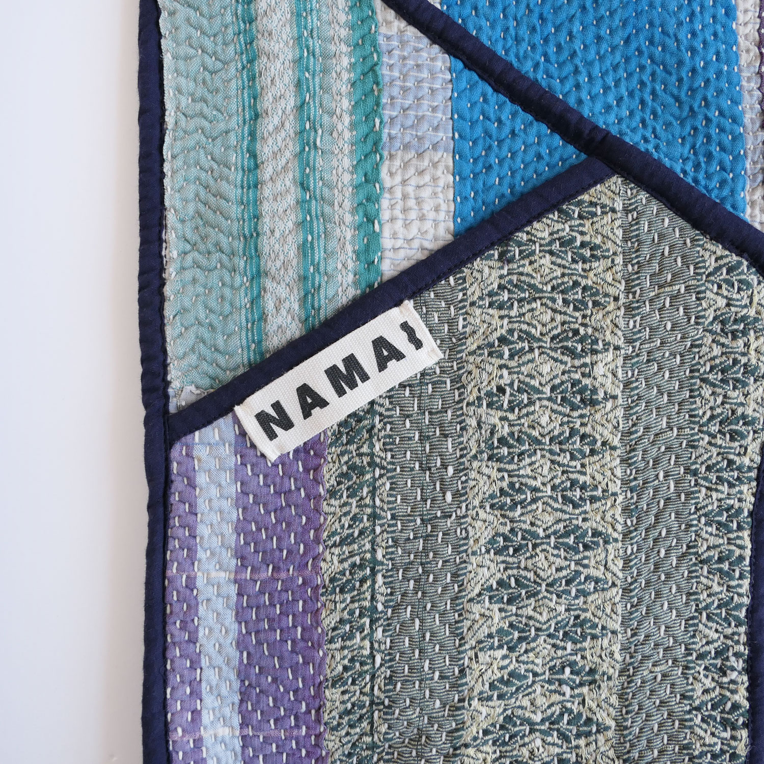NAMAI �ʥޥ���THE TARUN QUILTED KANTHA BAG ���󥿥���ȥȡ��ȥХå�(J)