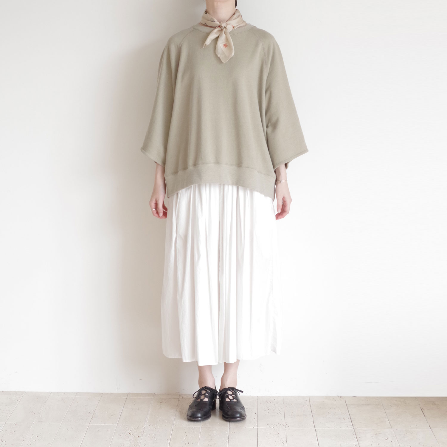 R&D.M.Co- ������ɥޥ󥺥ơ��顼 : COAT OF ARMS SILK SCARF ���륯��������