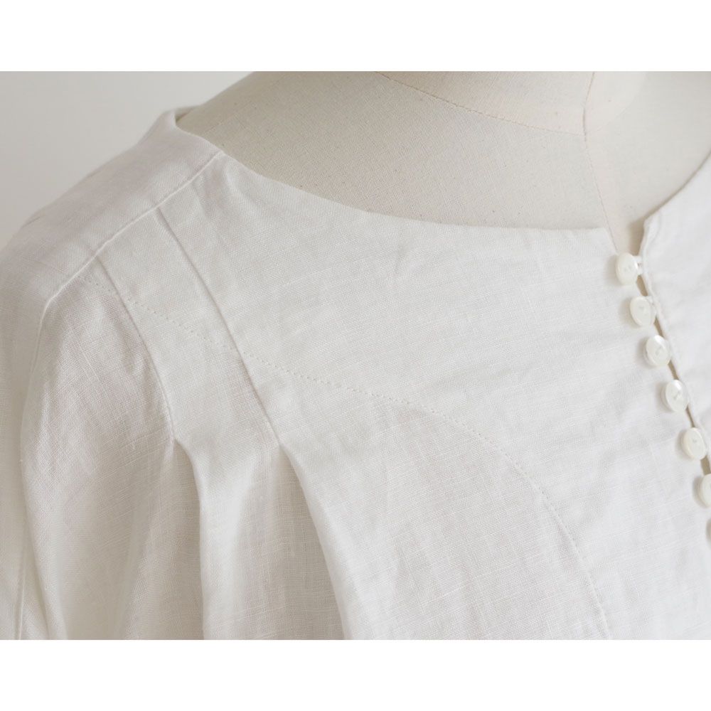 the last flower of the afternoon : ����� wide sleeve blouse