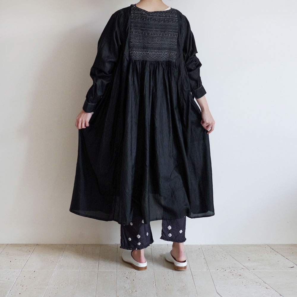 ��trip&things������injiri ���󥸥� : neel-77 �ʤ����᥷�륯�ѥ��(Black)