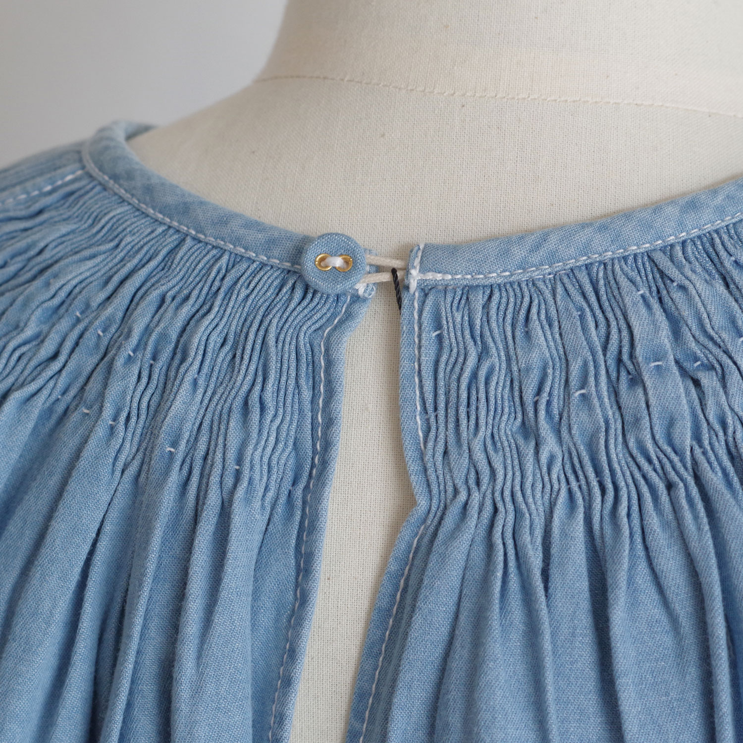 Pheeta �ե����� : Trinity blouse �ǥ˥८�㥶�����å��֥饦��