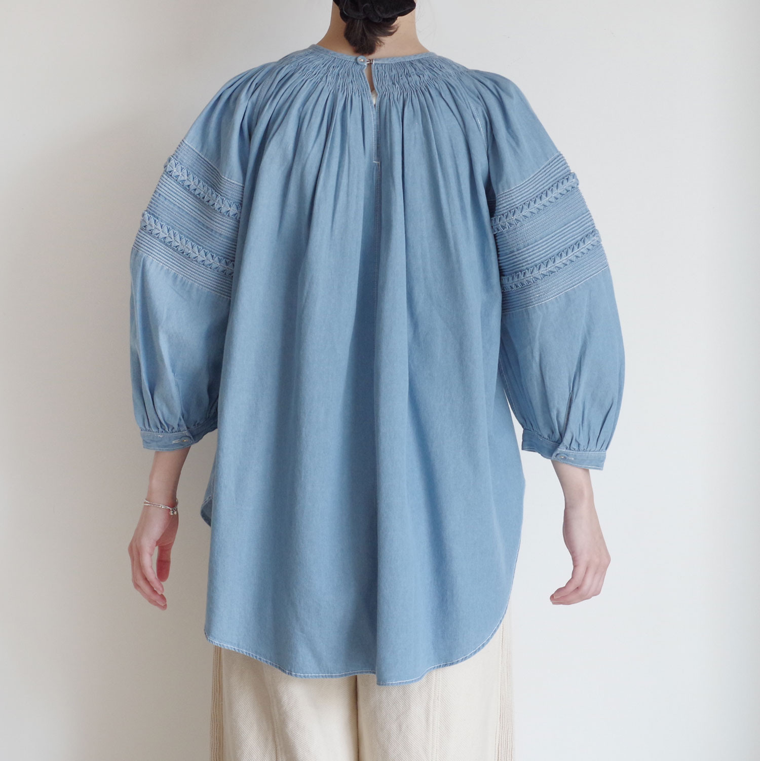 Pheeta �ե����� : Trinity blouse �ǥ˥८�㥶�����å��֥饦��