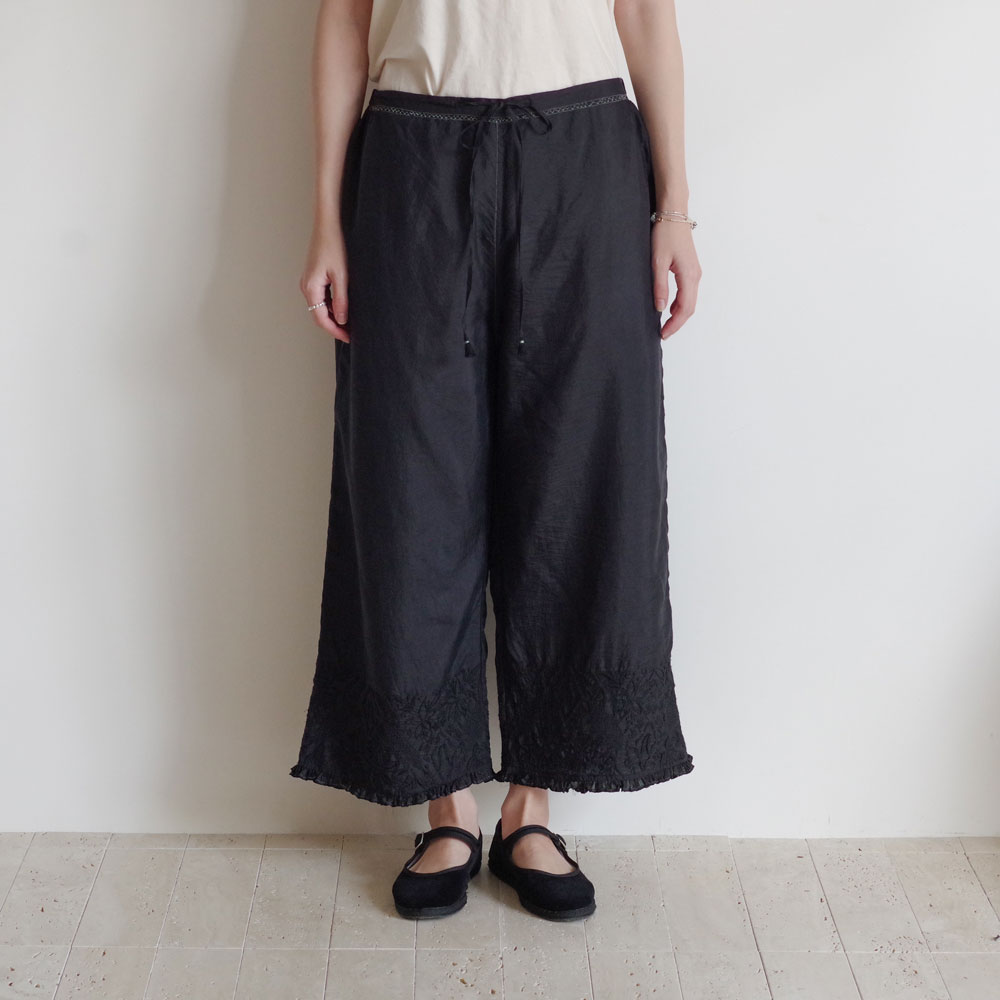 ��trip&things�����ۥ��󥸥� injiri��neel-77 wide ���륯�ɽ��磻�ɥѥ��(Black)