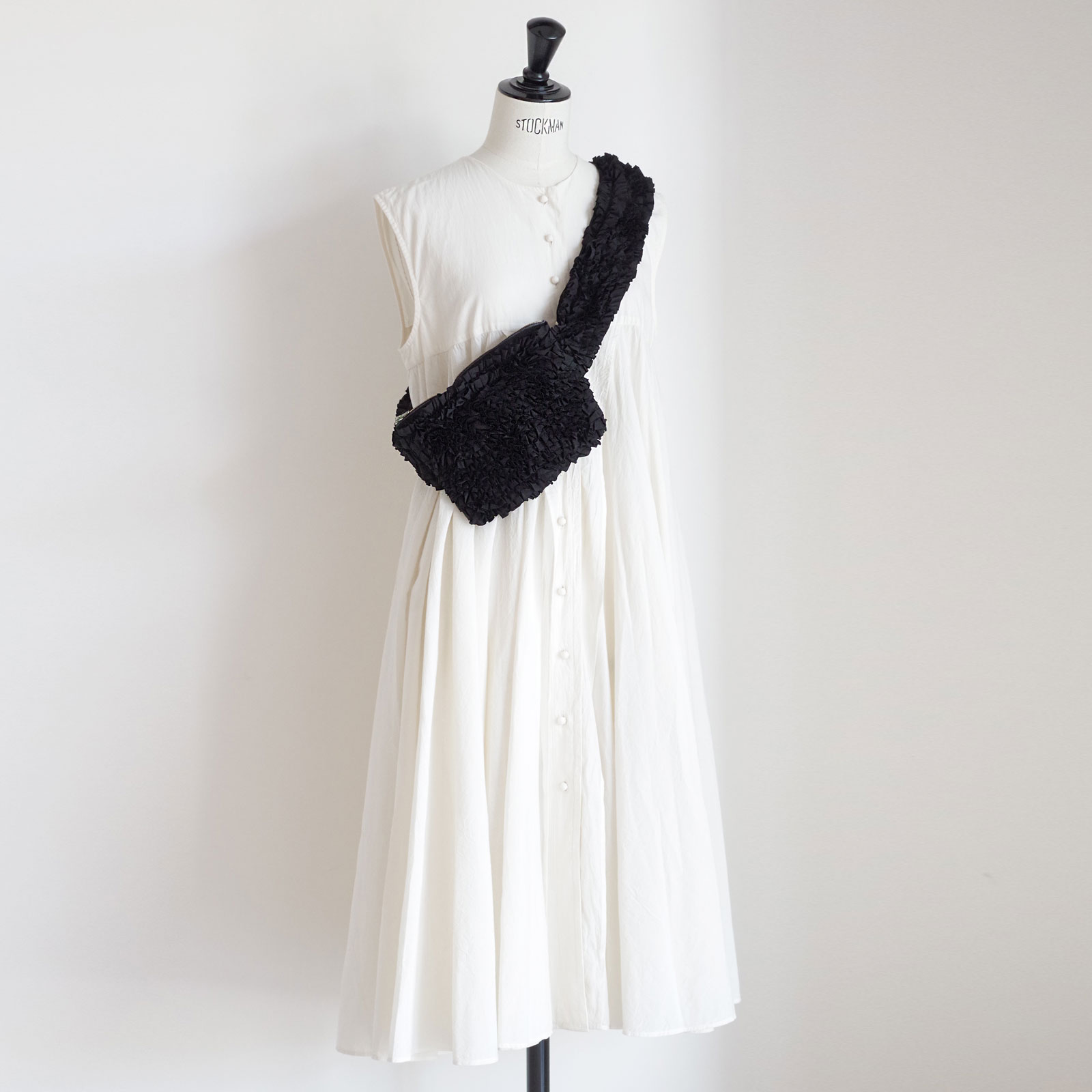 R&D.M.Co- ������ɥޥ󥺥ơ��顼 : GARMENT DYE TYPEWRITER FRILL BODY BAG �ܥǥ��Хå�