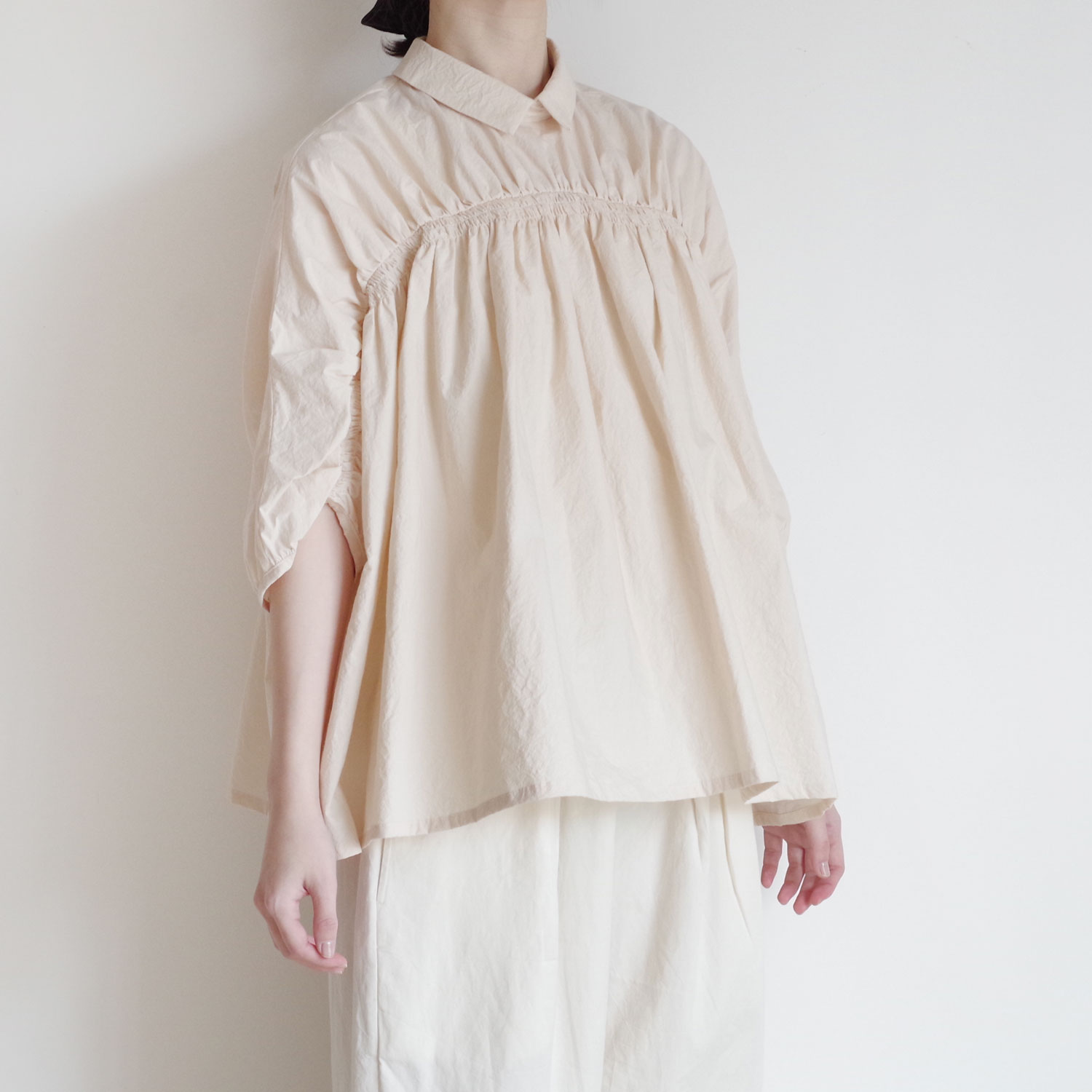 kijinokanosei �����Υ��Υ����� : shirring blouse ���㡼��󥰥֥饦��