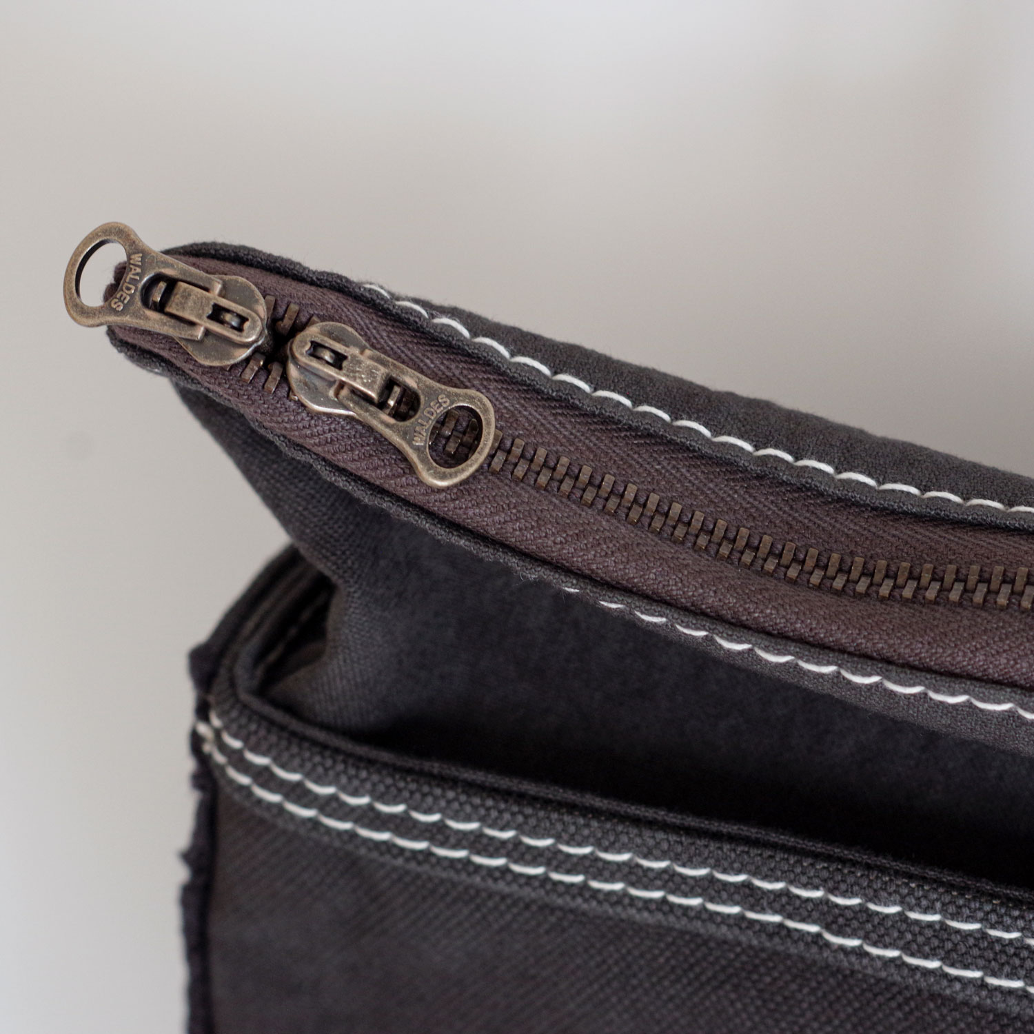 outil ���ƥ��� : SAC BOUHY �ȡ��ȥХå�