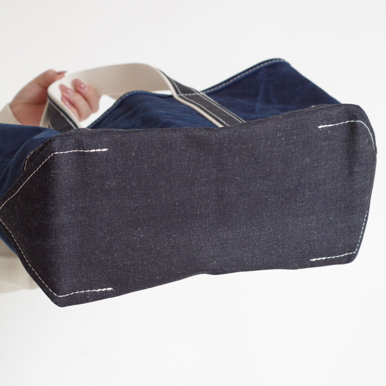 outil ���ƥ��� : SAC THURY �ȡ��ȥХå�