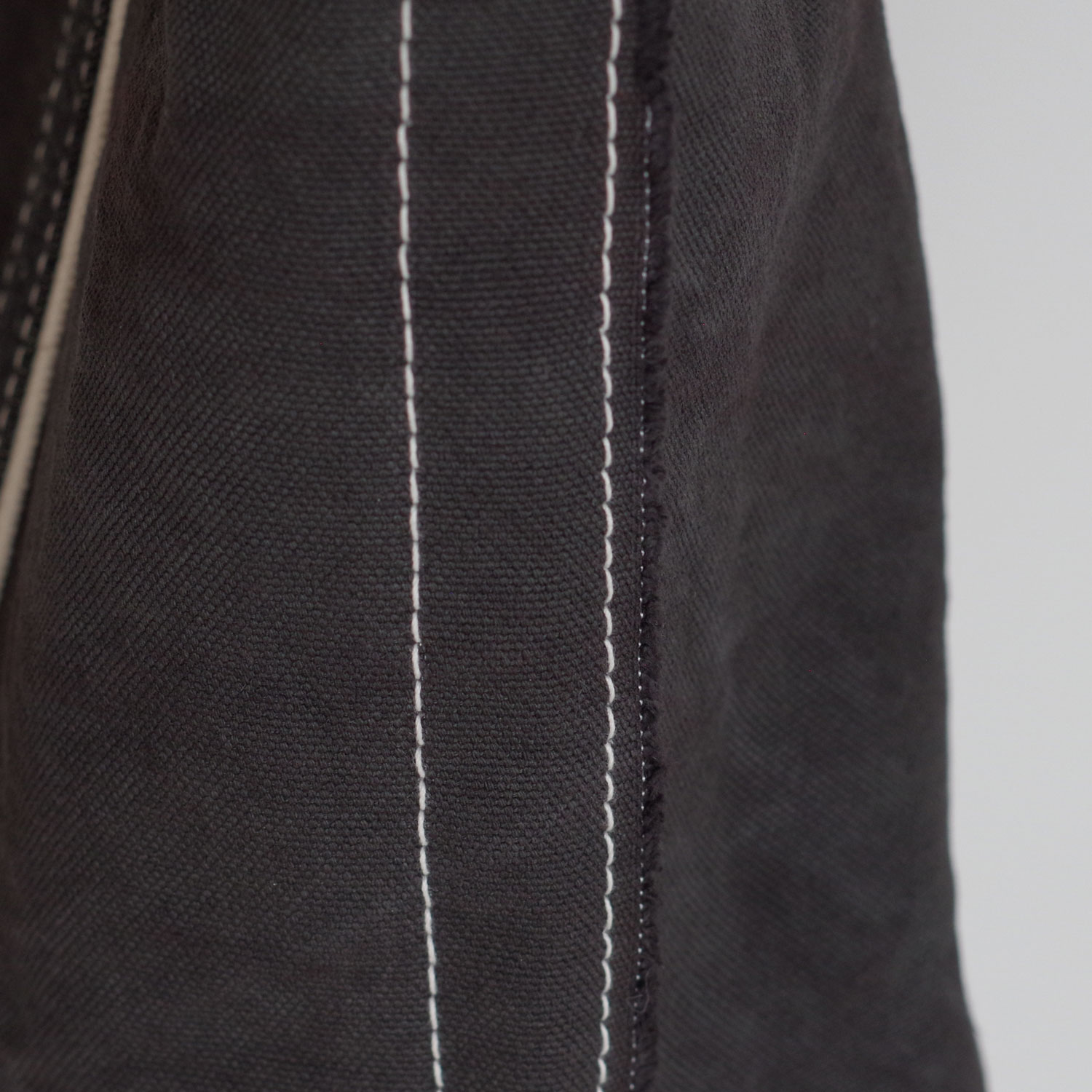 outil ���ƥ��� : SAC THURY �ȡ��ȥХå�