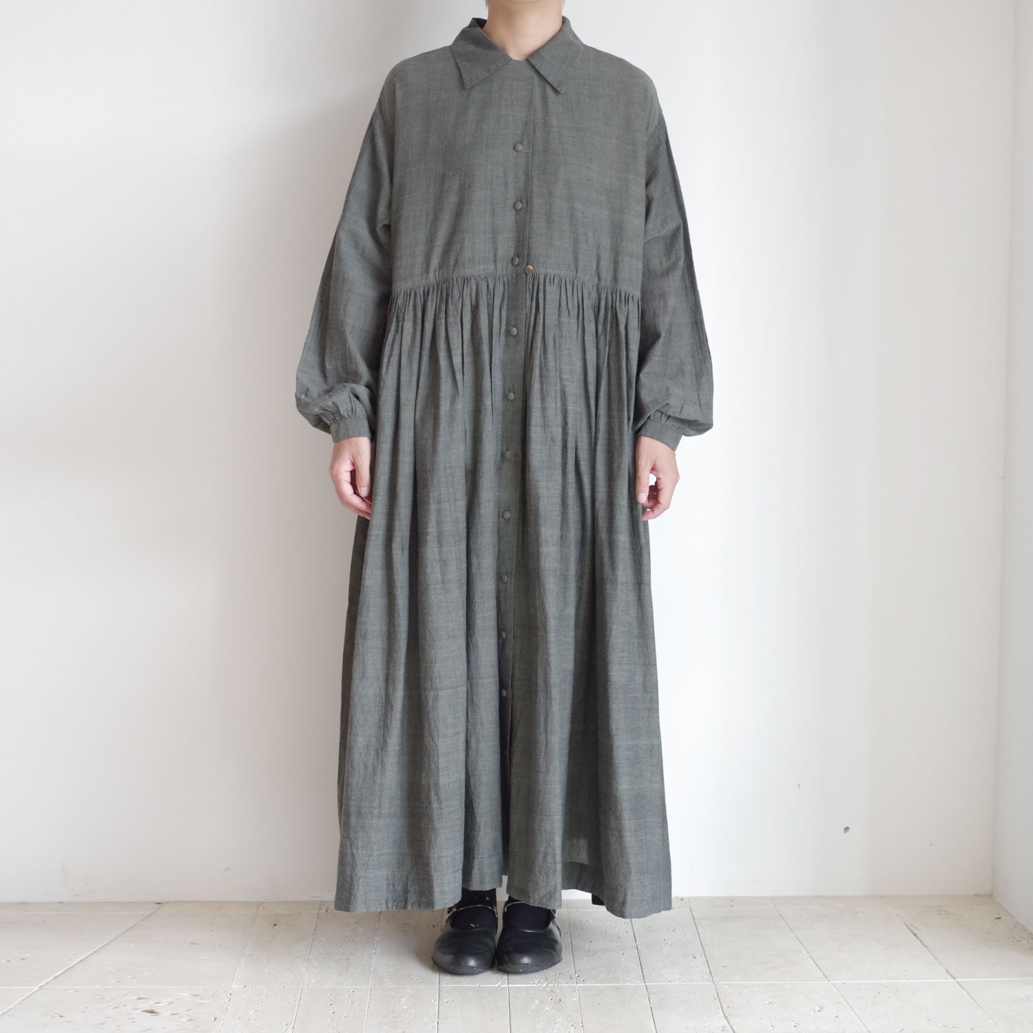 【いいね不要】BUNON Khadi Cotton Silk カディワンピース BUNON Khadi silk polka dots print Back button dress - poooL