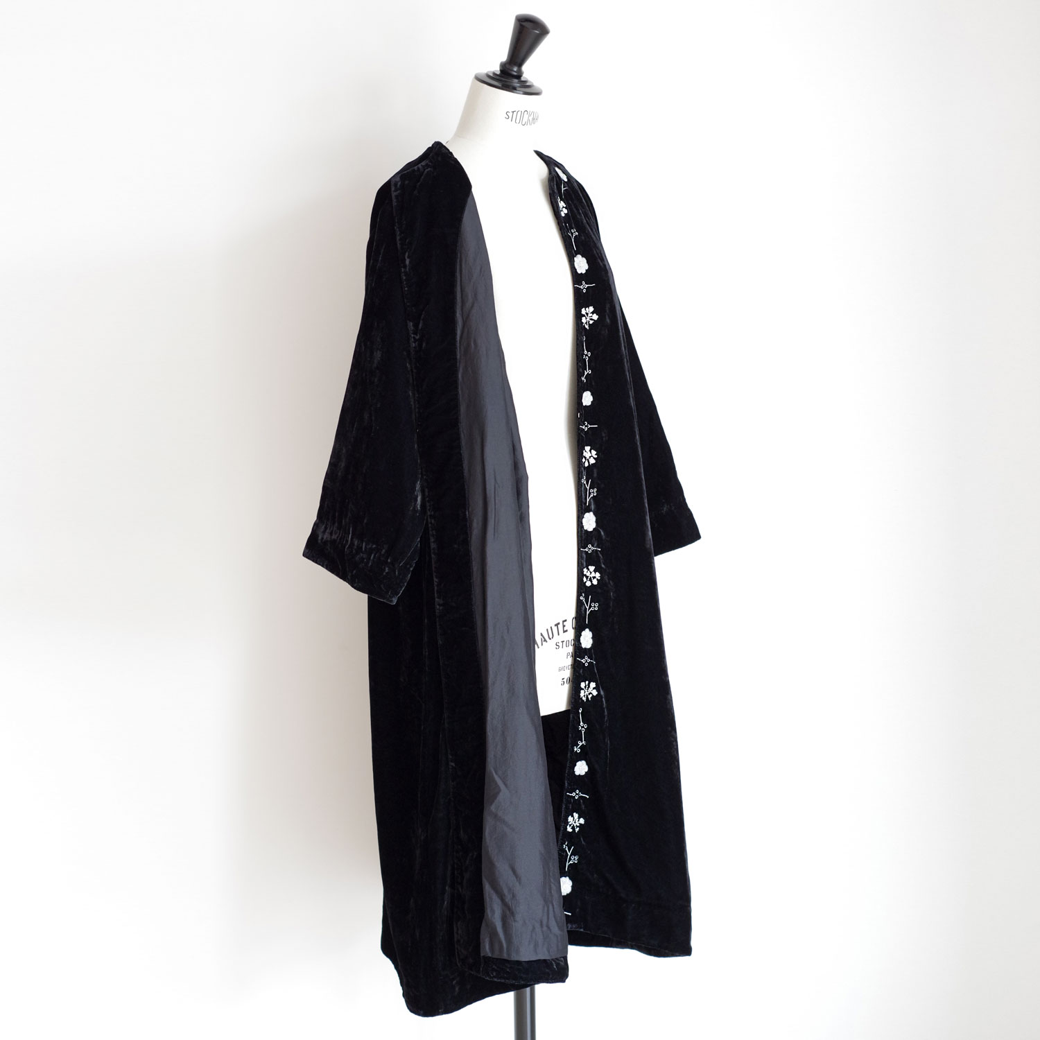 AODRESS �����ɥ쥹 : Adam s sun flowers no collar robe �ɏ�ץ٥�٥åȥ�����