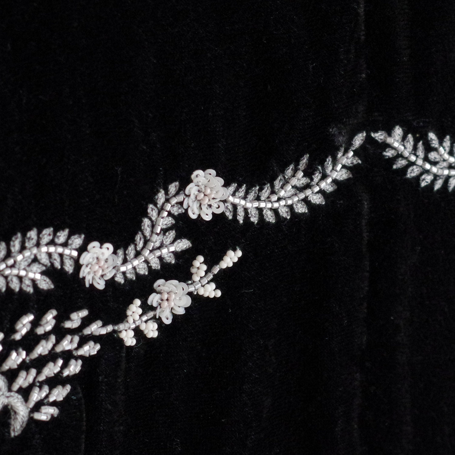 AODRESS �����ɥ쥹 : rai lines flowers loose fit coat �ɏ�ץ٥�٥åȥ��󥰥��㥱�å�