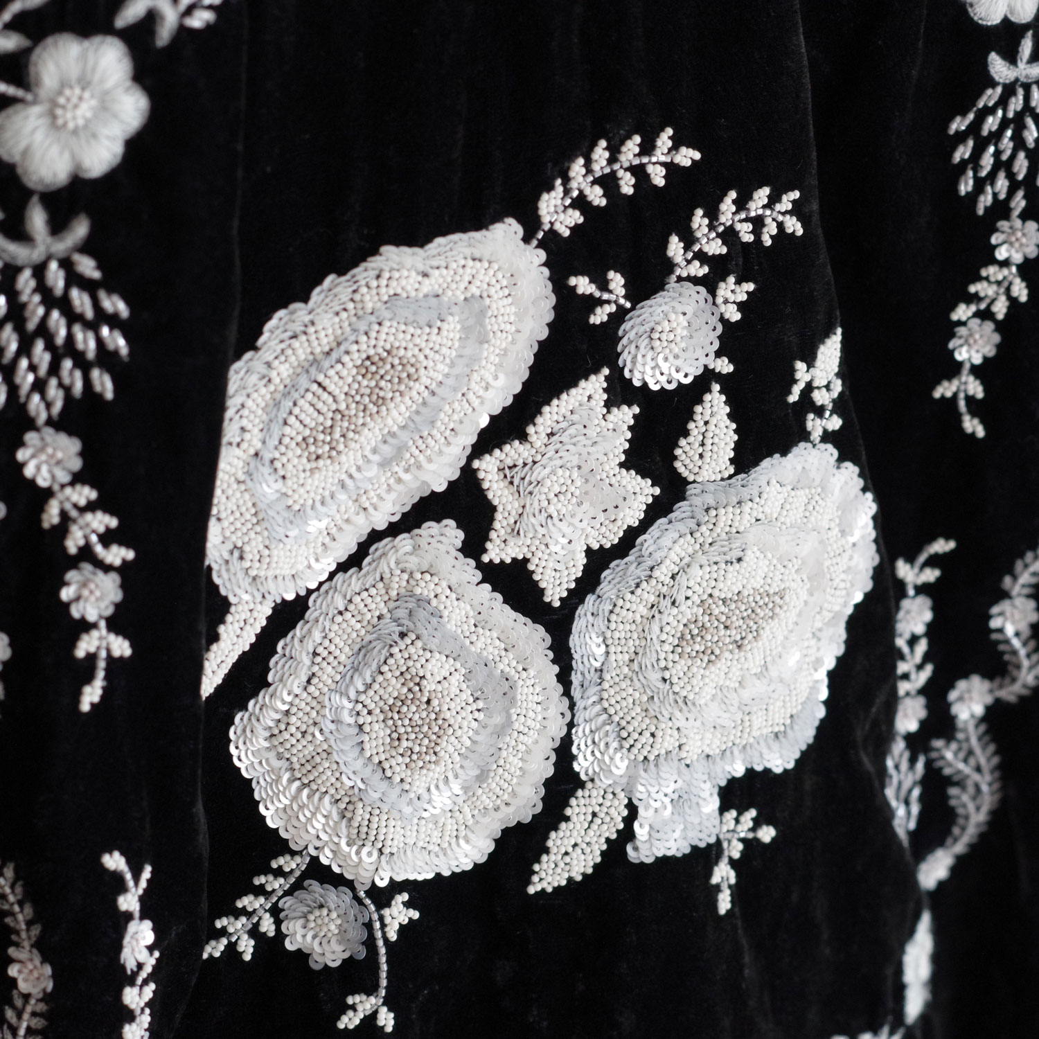 AODRESS �����ɥ쥹 : rai lines flowers loose fit coat �ɏ�ץ٥�٥åȥ��󥰥��㥱�å�