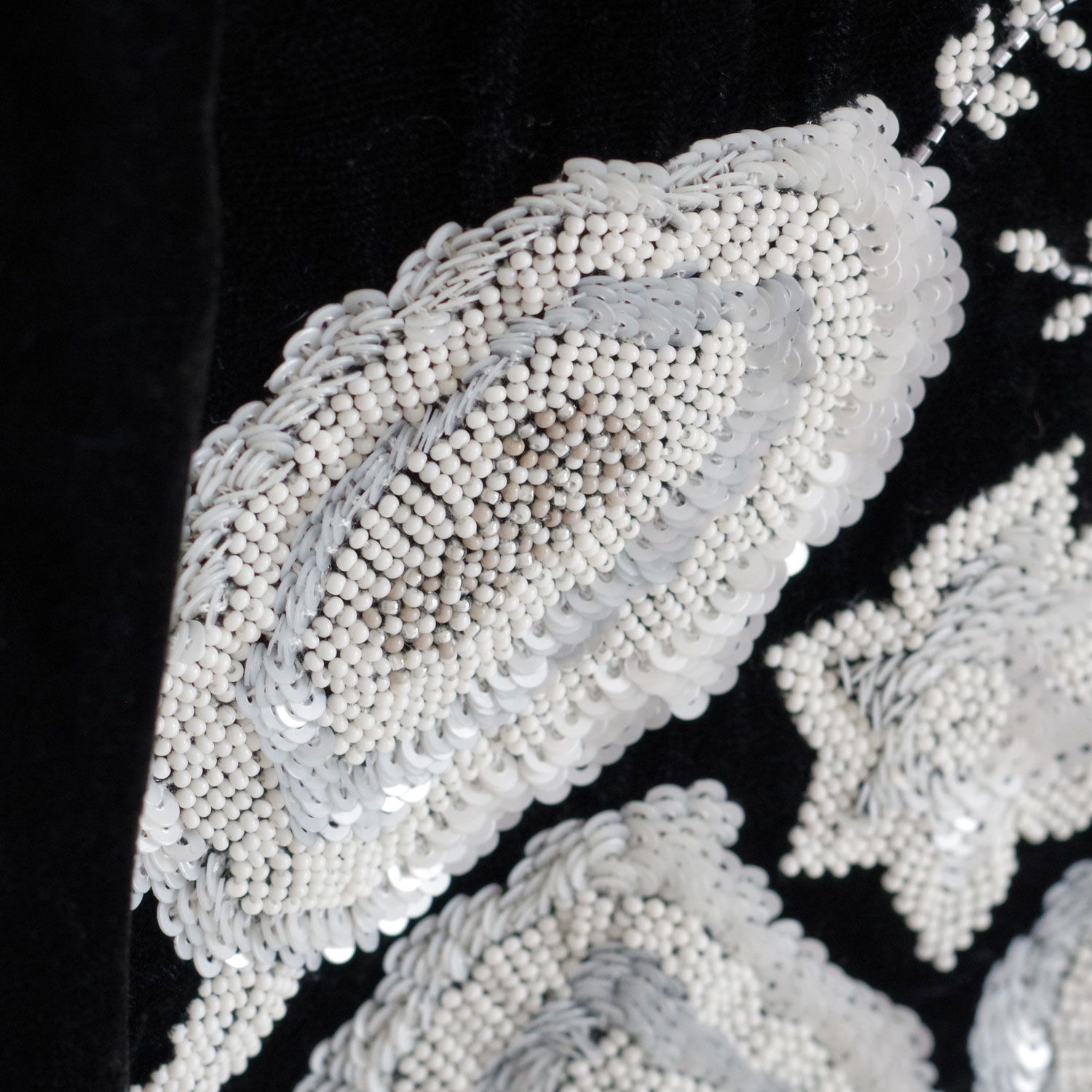 AODRESS �����ɥ쥹 : rai lines flowers loose fit coat �ɏ�ץ٥�٥åȥ��󥰥��㥱�å�