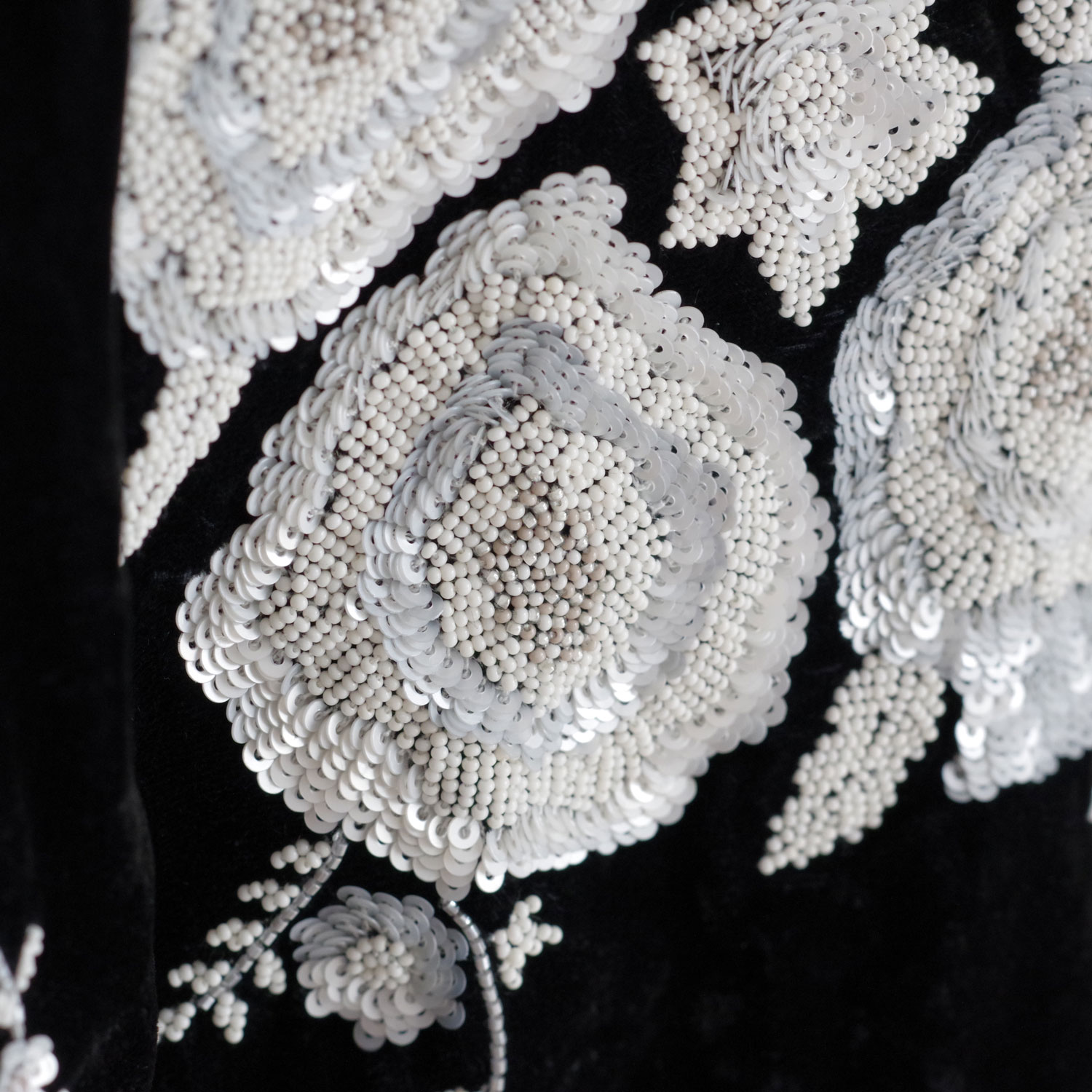 AODRESS �����ɥ쥹 : rai lines flowers loose fit coat �ɏ�ץ٥�٥åȥ��󥰥��㥱�å�