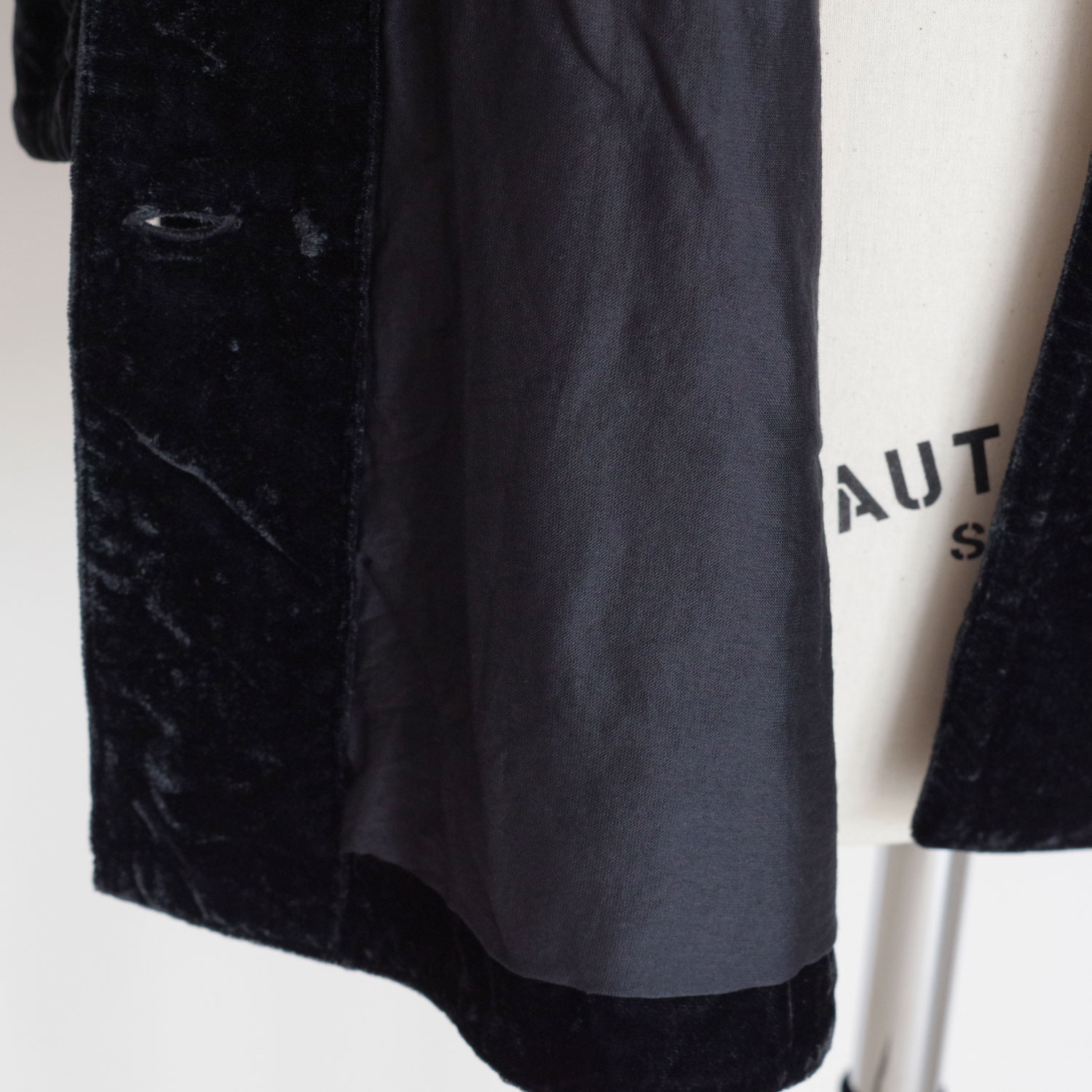 AODRESS �����ɥ쥹 : rai lines flowers loose fit coat �ɏ�ץ٥�٥åȥ��󥰥��㥱�å�