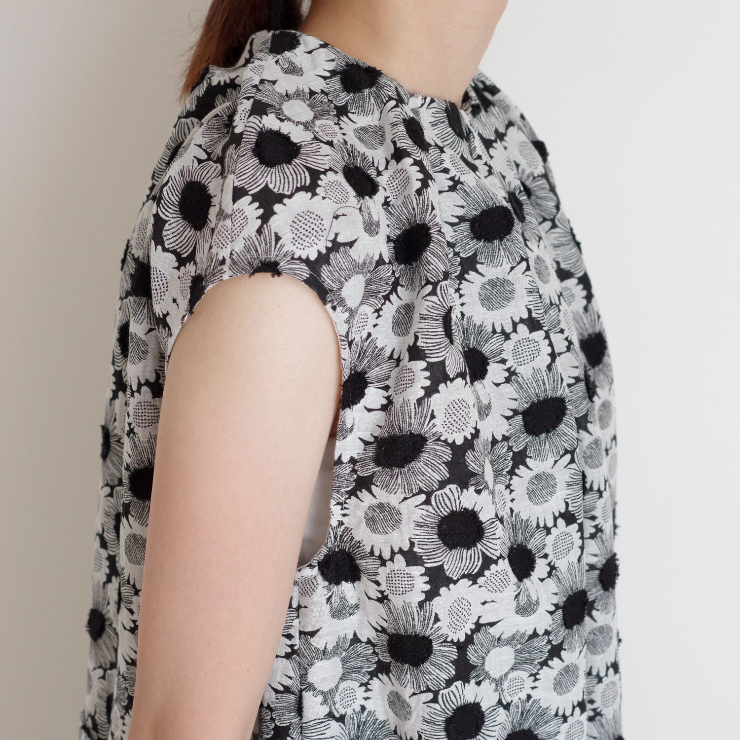R&D.M.Co- ɥޥ󥺥ơ顼 : JACQUARD DAISY NO SLEEVE DRESS ǥԡ