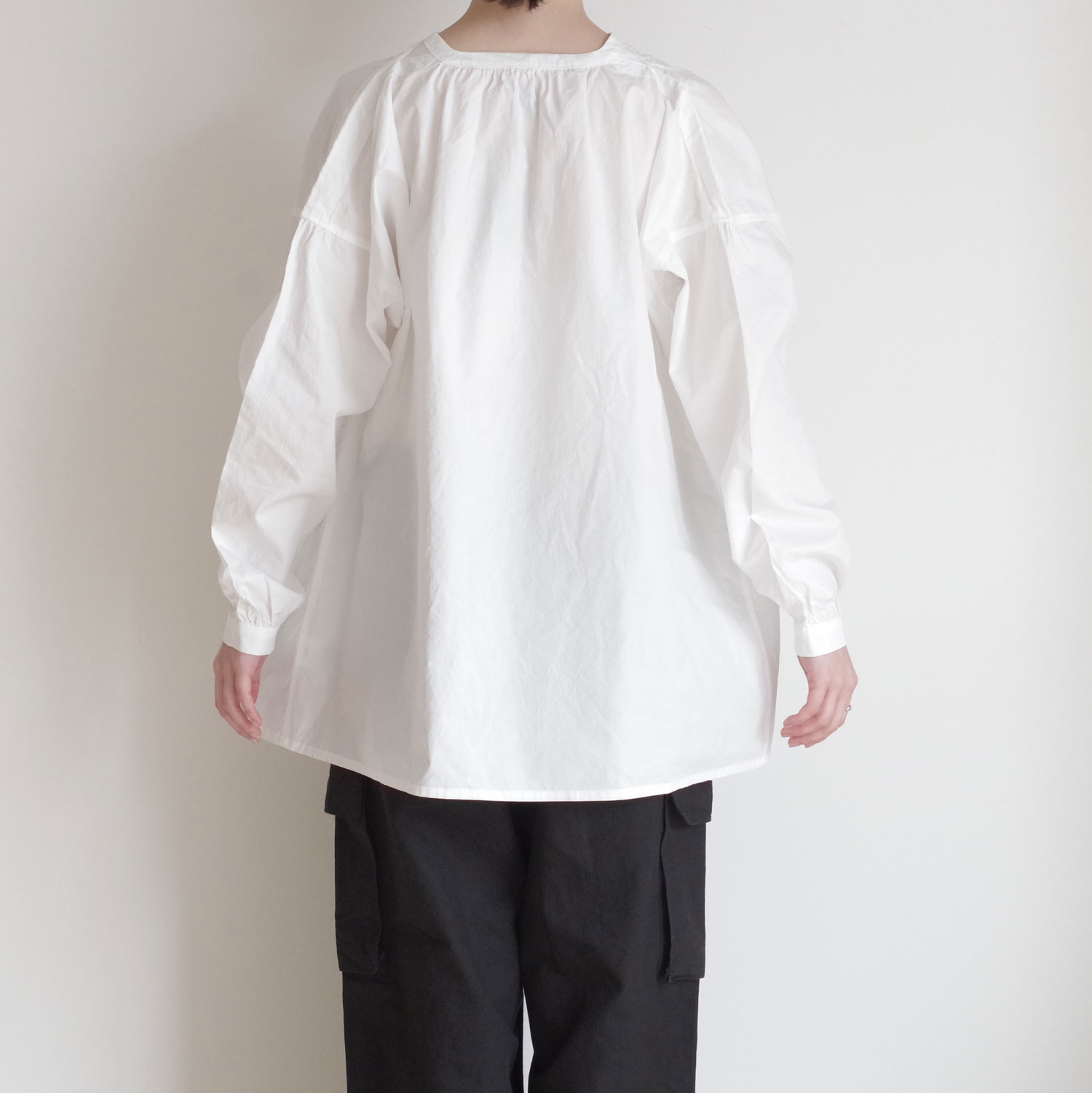 outil ���ƥ� : CHEMISIER ORIEUX (EMBROIDERY) ����å��֥饦��