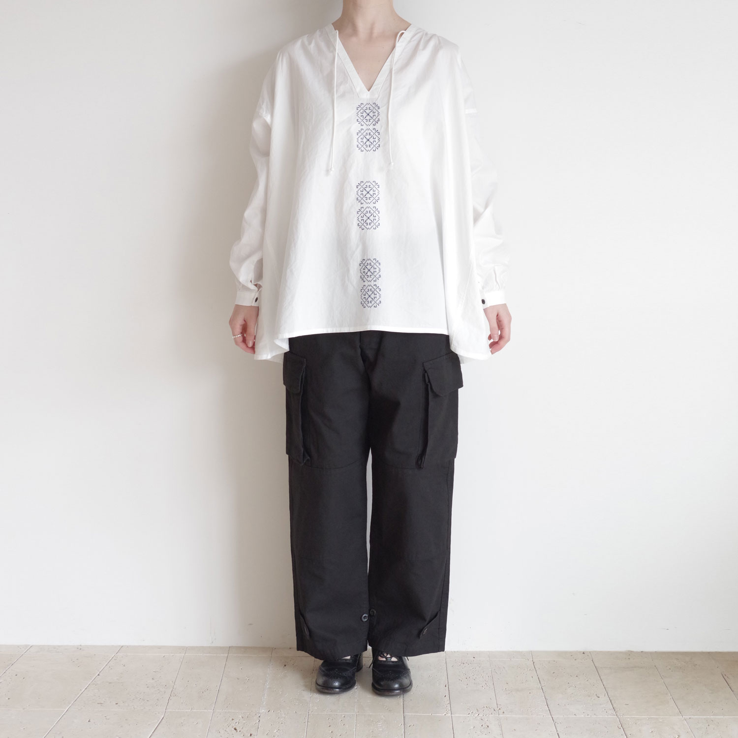 outil ���ƥ� : CHEMISIER ORIEUX (EMBROIDERY) ����å��֥饦��