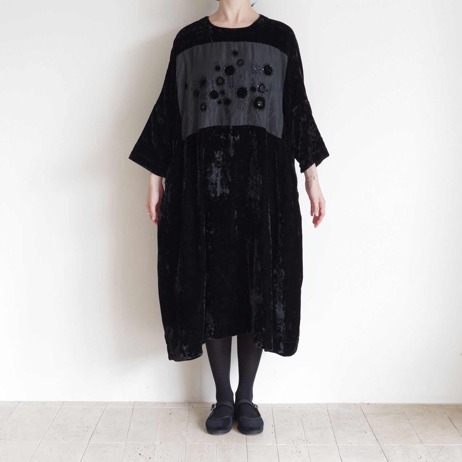 AODRESS �����ɥ쥹 : snow forest lake flowers side patched dress �ɏ�ץ٥�٥åȥ��ԡ���