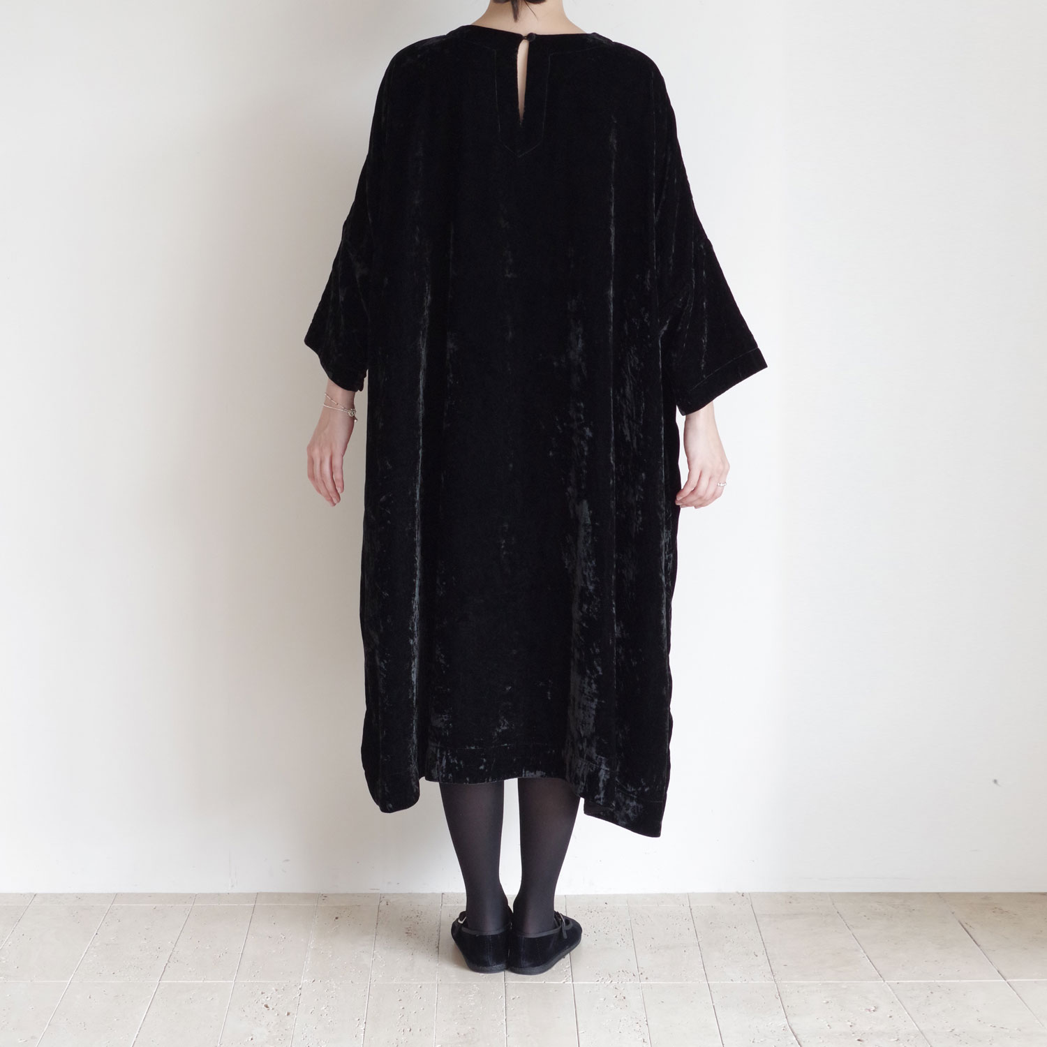 AODRESS �����ɥ쥹 : snow forest lake flowers side patched dress �ɏ�ץ٥�٥åȥ��ԡ���