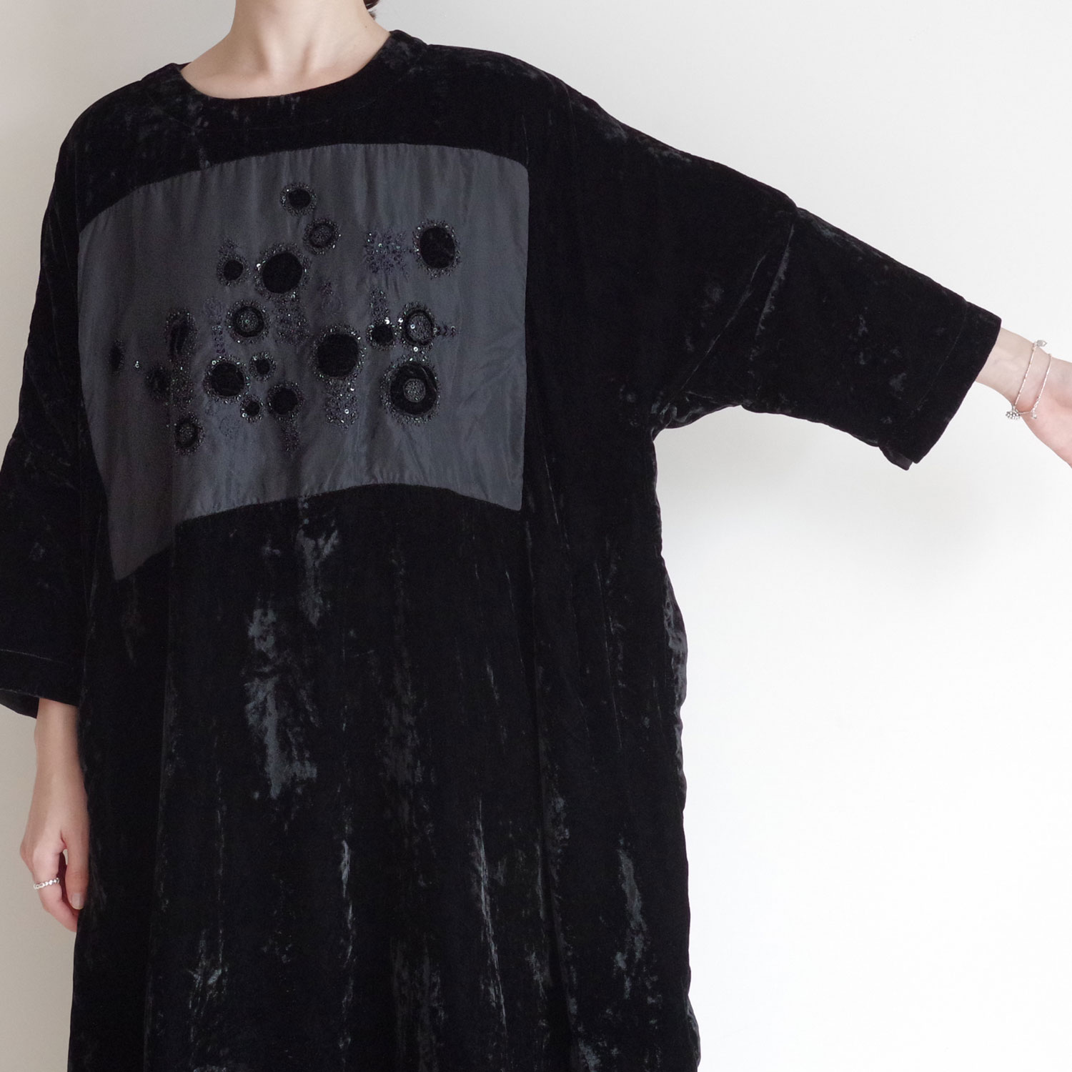 AODRESS �����ɥ쥹 : snow forest lake flowers side patched dress �ɏ�ץ٥�٥åȥ��ԡ���