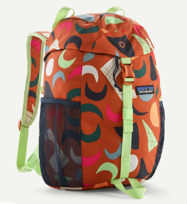 【未使用】パタゴニア リュック 12L　コーラル キッズ・レフュジート・デイパック 12L - パタゴニア公式