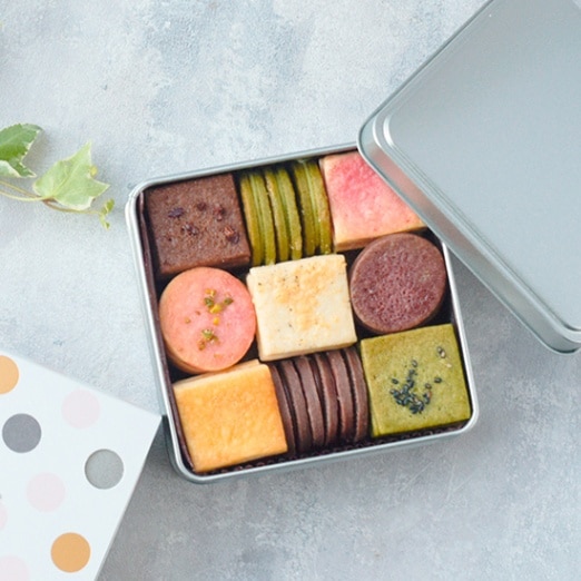 「TABLES」キャラメルサブレ