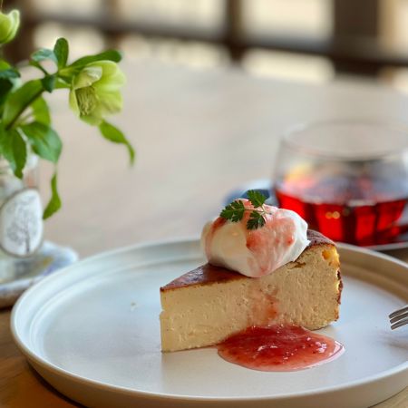 【フェア】濃厚バスクチーズケーキ（15㎝）