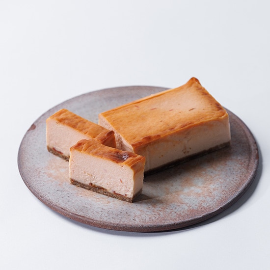 トマト/ベイクドチーズケーキ（冷凍）
