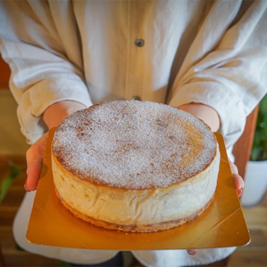 川根ほうじ茶のバスクチーズケーキ