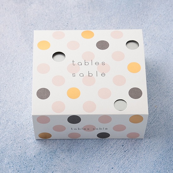 「TABLES」キャラメルサブレ