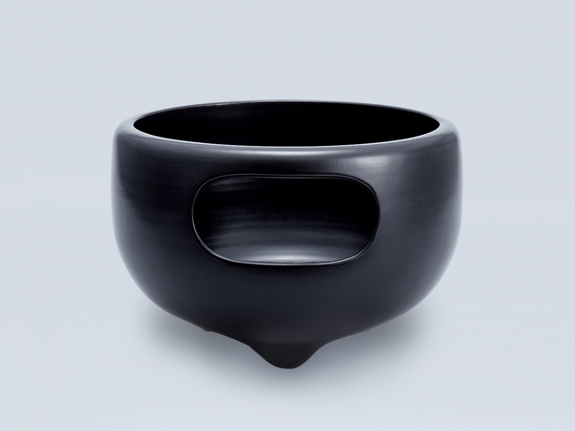 瓶掛け　湯沸「黒釉風炉」茶道具 瓶掛け 湯沸「黒釉風炉」茶道具 工芸品