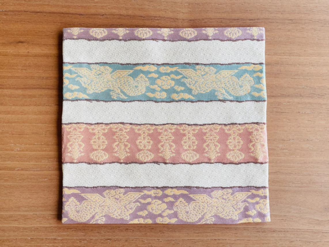 時代茶道具 古高取 侍茶碗 丘甫菴 102nd KOGIRE-KAI Auction Catalog